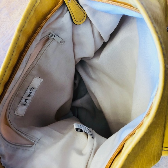 Nine West shoulder  bag yellow Beth good condition - Picture 4 of 8